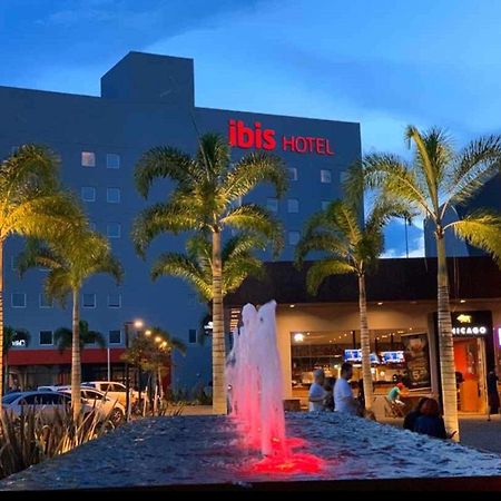 Hotel Ibis Jataí Exterior foto