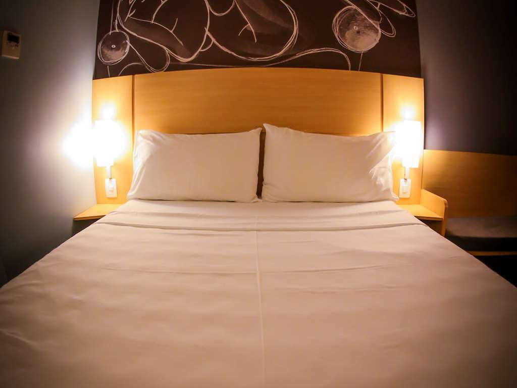 Hotel Ibis Jataí Habitación foto